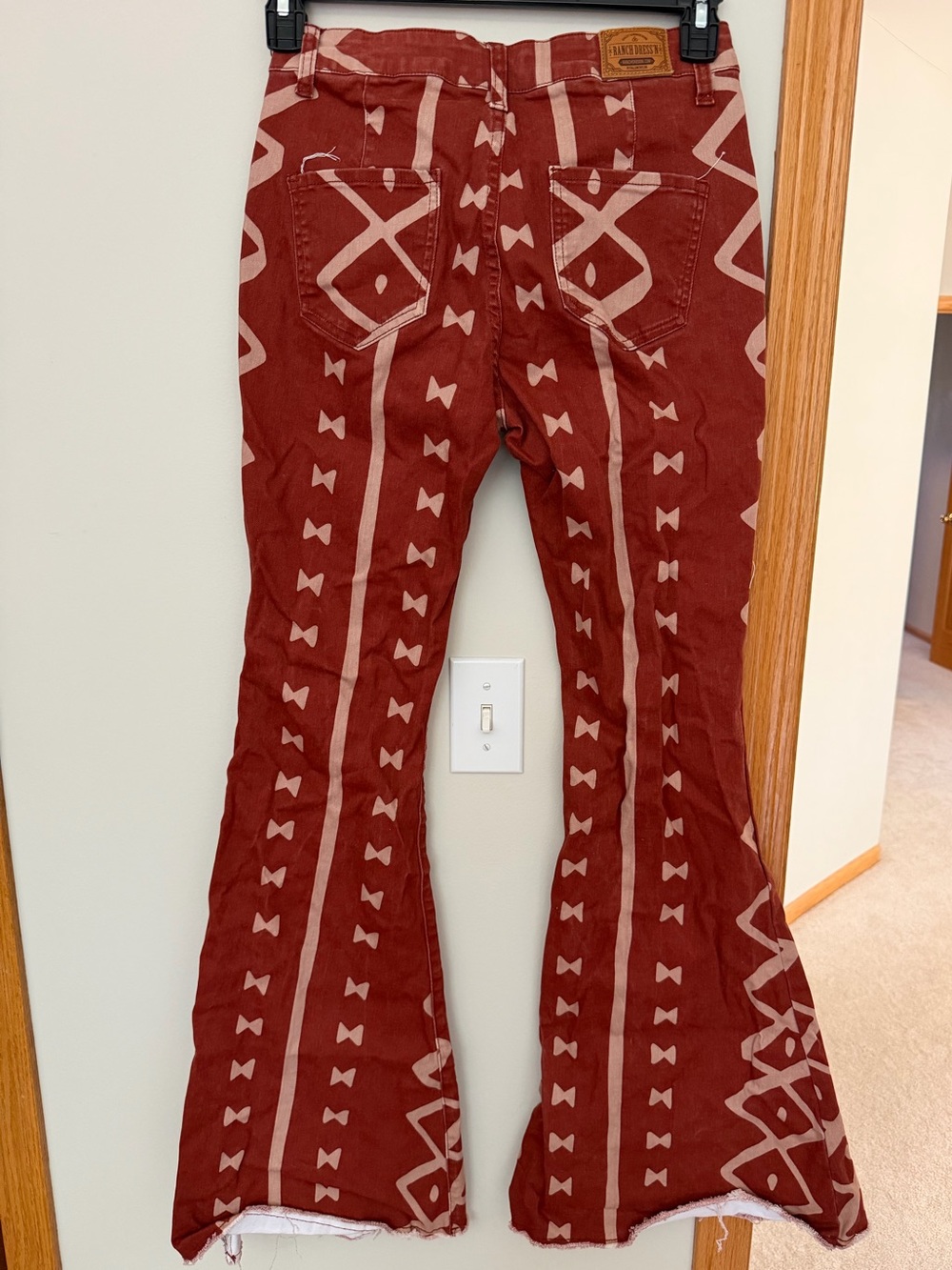Patterned Rust Red Flared Jeans - Picture 5 of 5